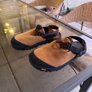 Bedrock Clogs Sz. 9M/10W